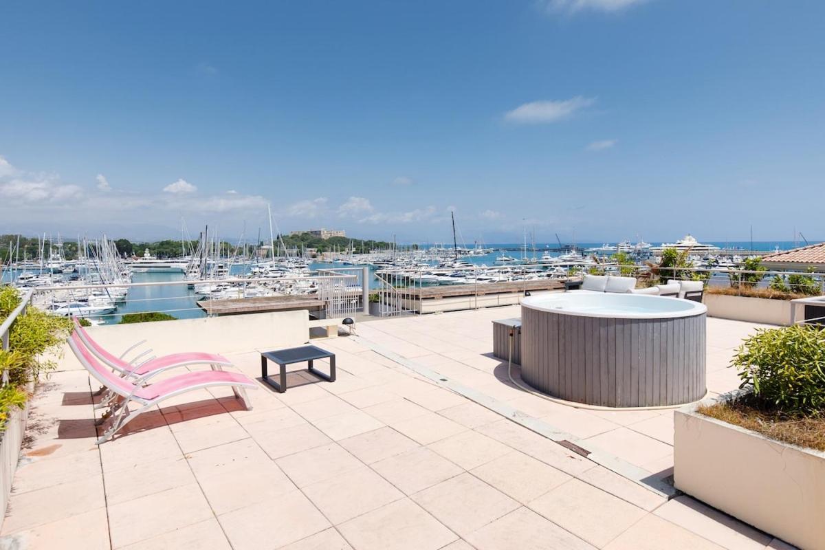 Rooftop -vue Port, 4 Pers, Climatise, Terrasse, Jaccuzi, Parking Appartement Antibes